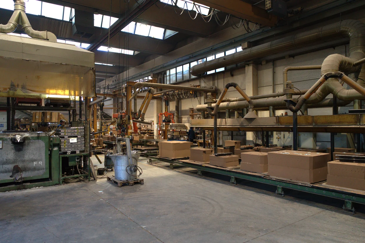 Reparto di produzione fonderia Sa&Bar